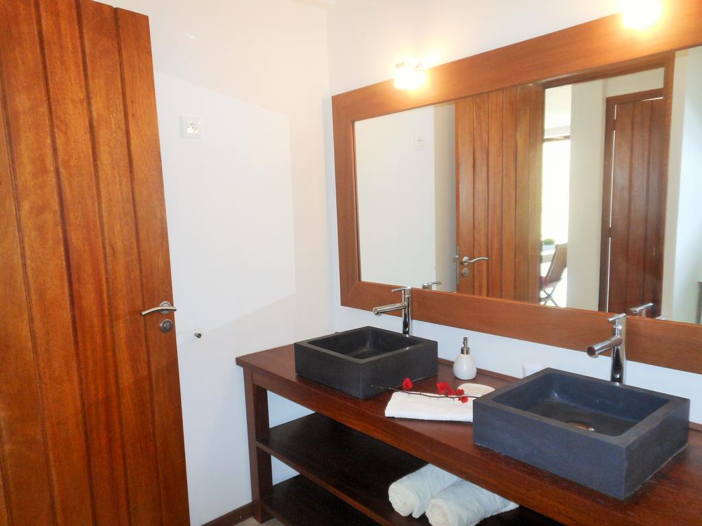 Le Pic De La Buse Apartment เลส์ อองซ์-ดิอาร์เลส ภายนอก รูปภาพ