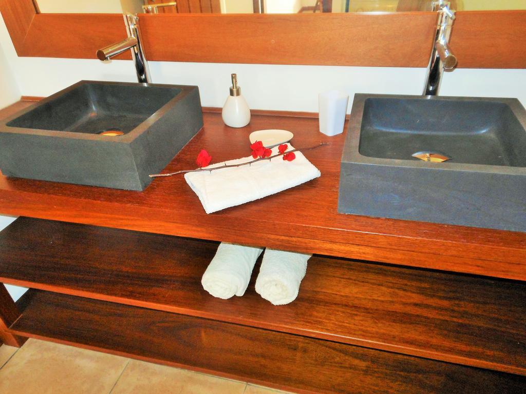 Le Pic De La Buse Apartment เลส์ อองซ์-ดิอาร์เลส ภายนอก รูปภาพ