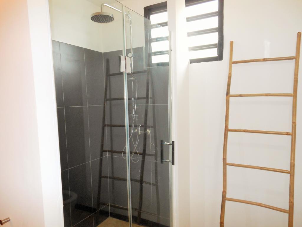 Le Pic De La Buse Apartment เลส์ อองซ์-ดิอาร์เลส ภายนอก รูปภาพ