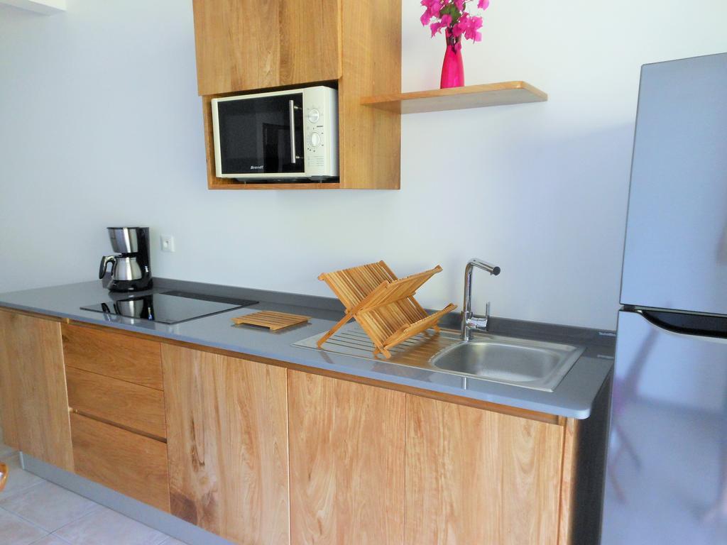 Le Pic De La Buse Apartment เลส์ อองซ์-ดิอาร์เลส ภายนอก รูปภาพ